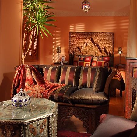 Luxor Gardens Hotel Batumi Ngoại thất bức ảnh