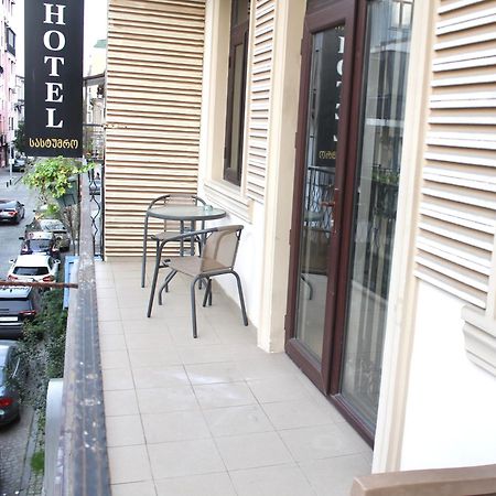 Luxor Gardens Hotel Batumi Ngoại thất bức ảnh