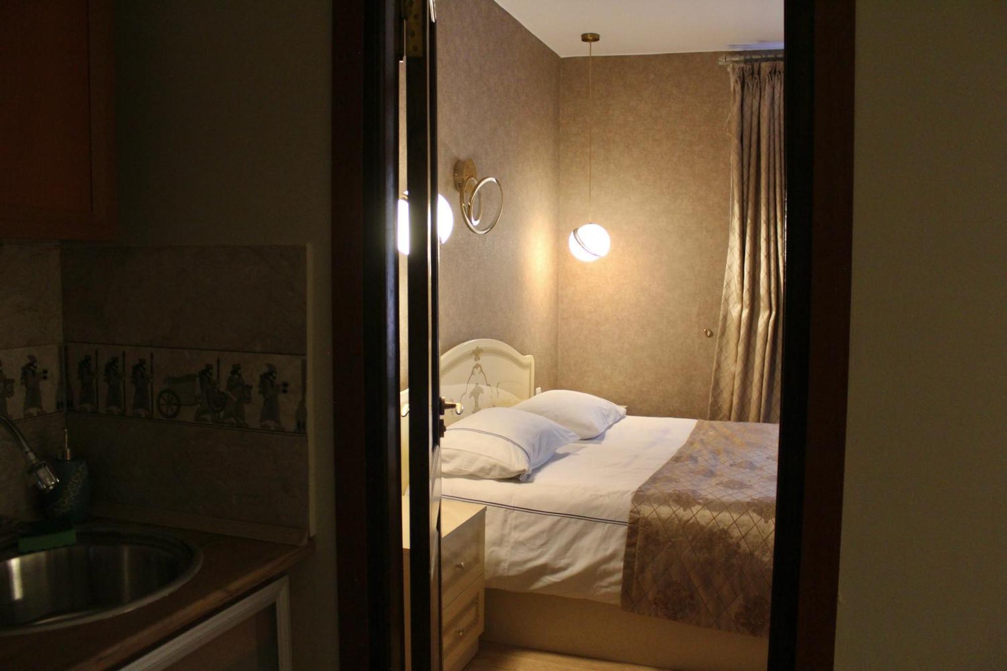 Luxor Gardens Hotel Batumi Phòng bức ảnh