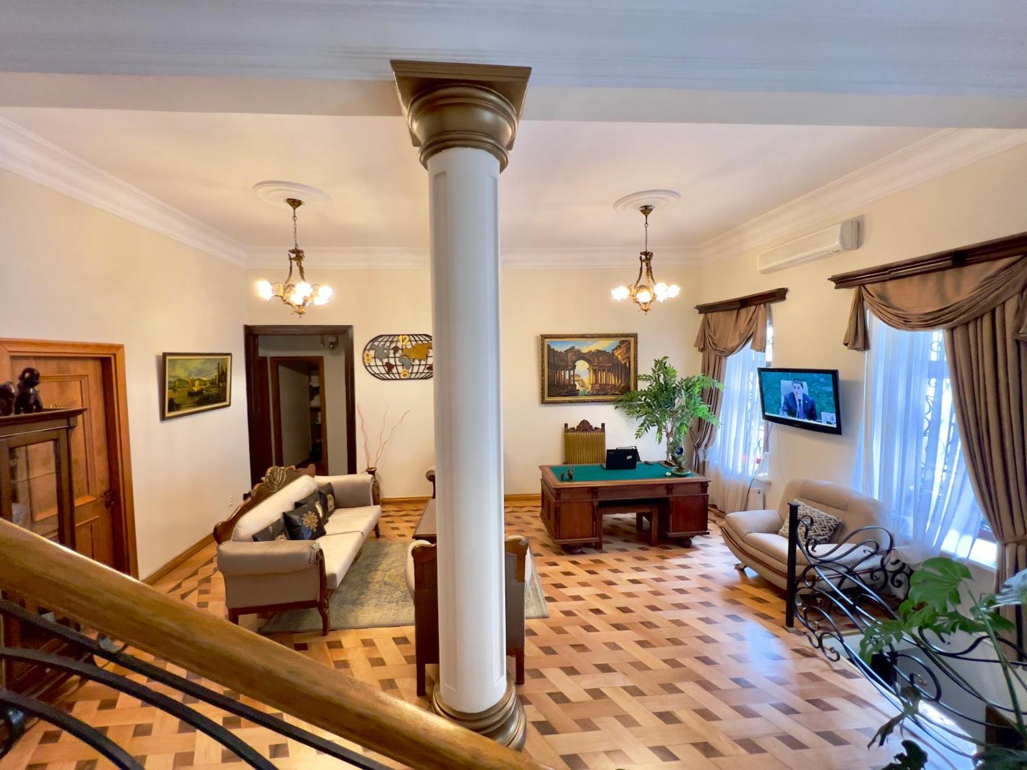 Luxor Gardens Hotel Batumi Ngoại thất bức ảnh